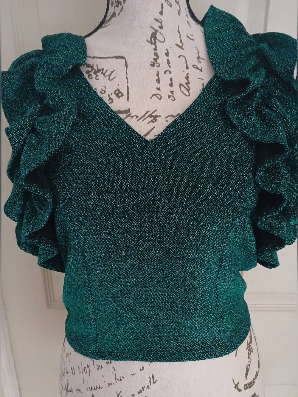 Milk & Honey Sparkling Ruffle Sleeve V-Neck Top